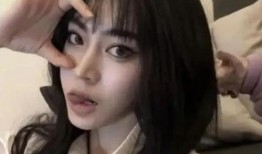 吃瓜女网红图片头像,揭秘吃瓜女网红的独特魅力！”